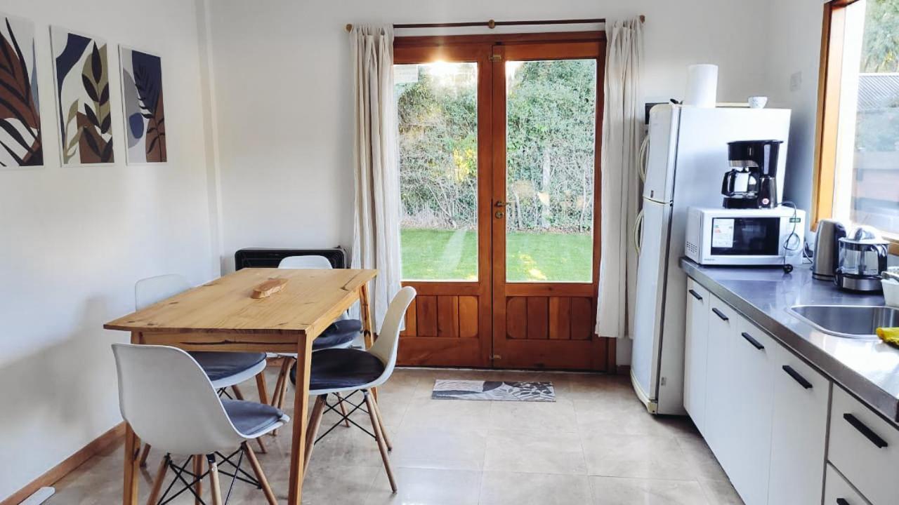 Casa Con Jardin Y Cochera ¡A 5 Minutos Del Lago! San Carlos de Bariloche Esterno foto